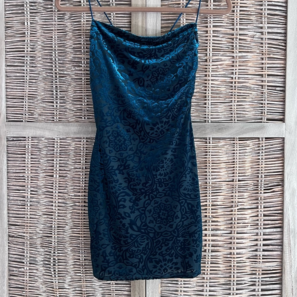Fun figure flattering dress in dark teal. Dress up or down. Windsor. XS